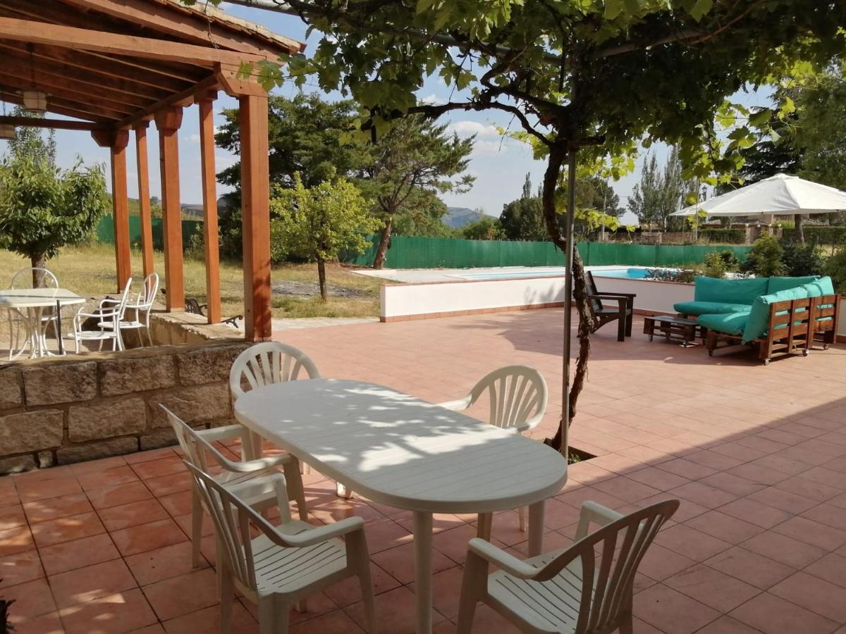 La Casa Del Ingles - Robledillo De La Jara Villa Dış mekan fotoğraf