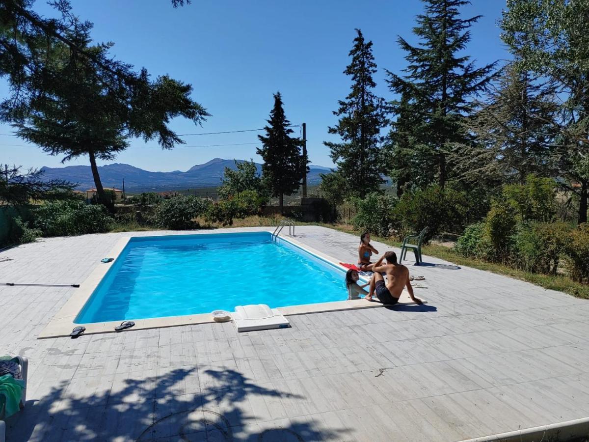 La Casa Del Ingles - Robledillo De La Jara Villa Dış mekan fotoğraf